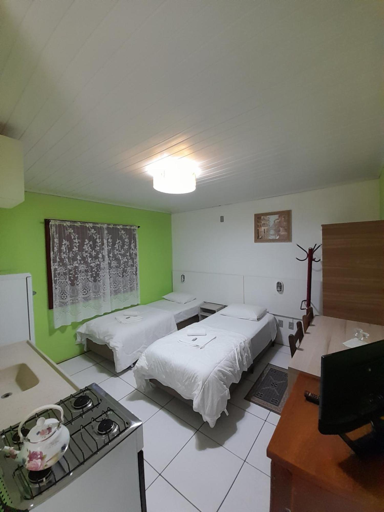 Tio Mica Quitinetes Villa Nova Petropolis Esterno foto